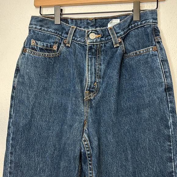 Vintage Levi's 512 Slim Fit Tapered Leg 8 Petite Dark Wash Jeans 2001 Made In US - Picture 3 of 6